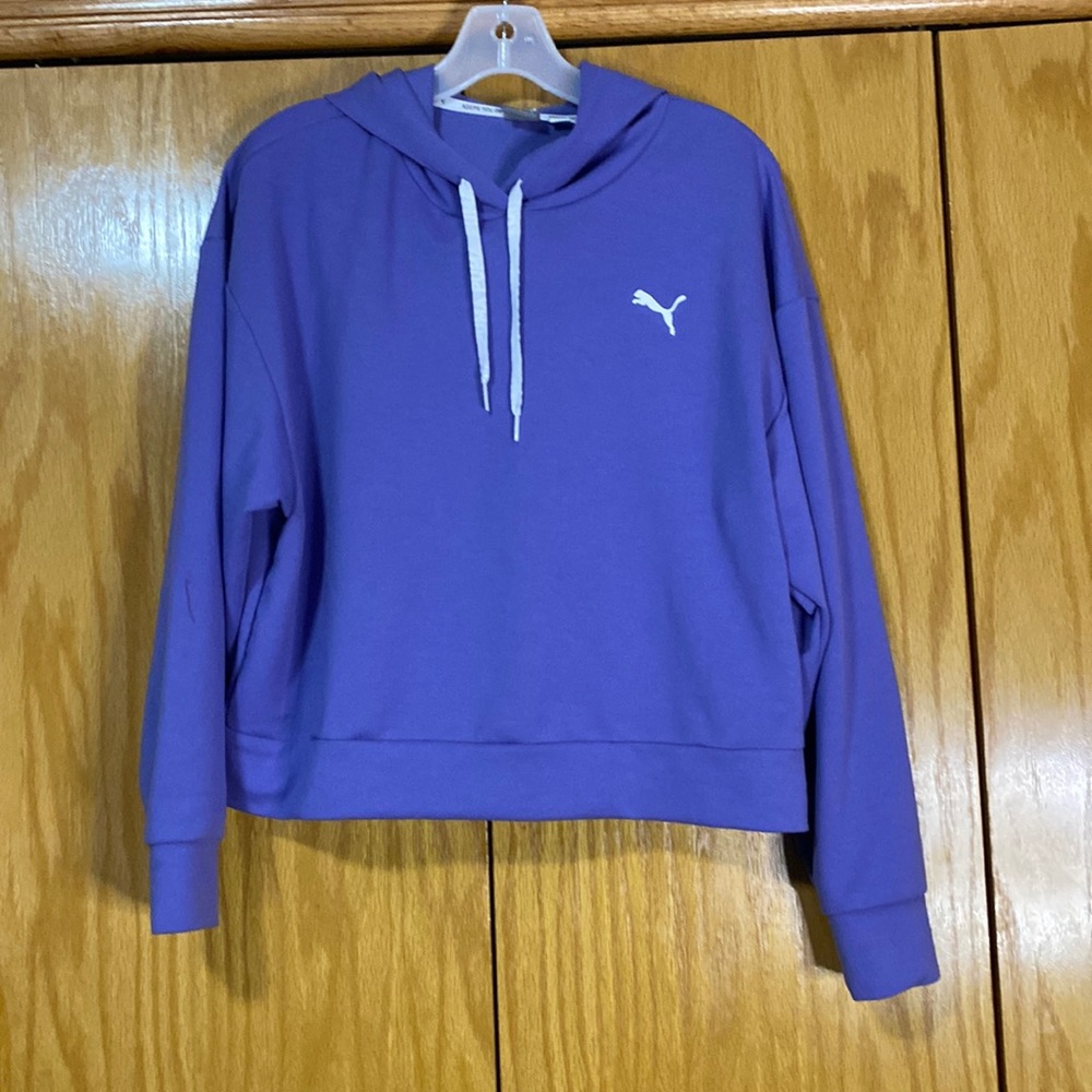 Womens medium Puma hoodie